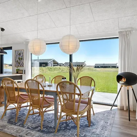 Semesterbostad Cresta - 1-4km From The Sea By Interhome *