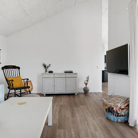 Semesterbostad Cresta - 1-4km From The Sea By Interhome Løkken